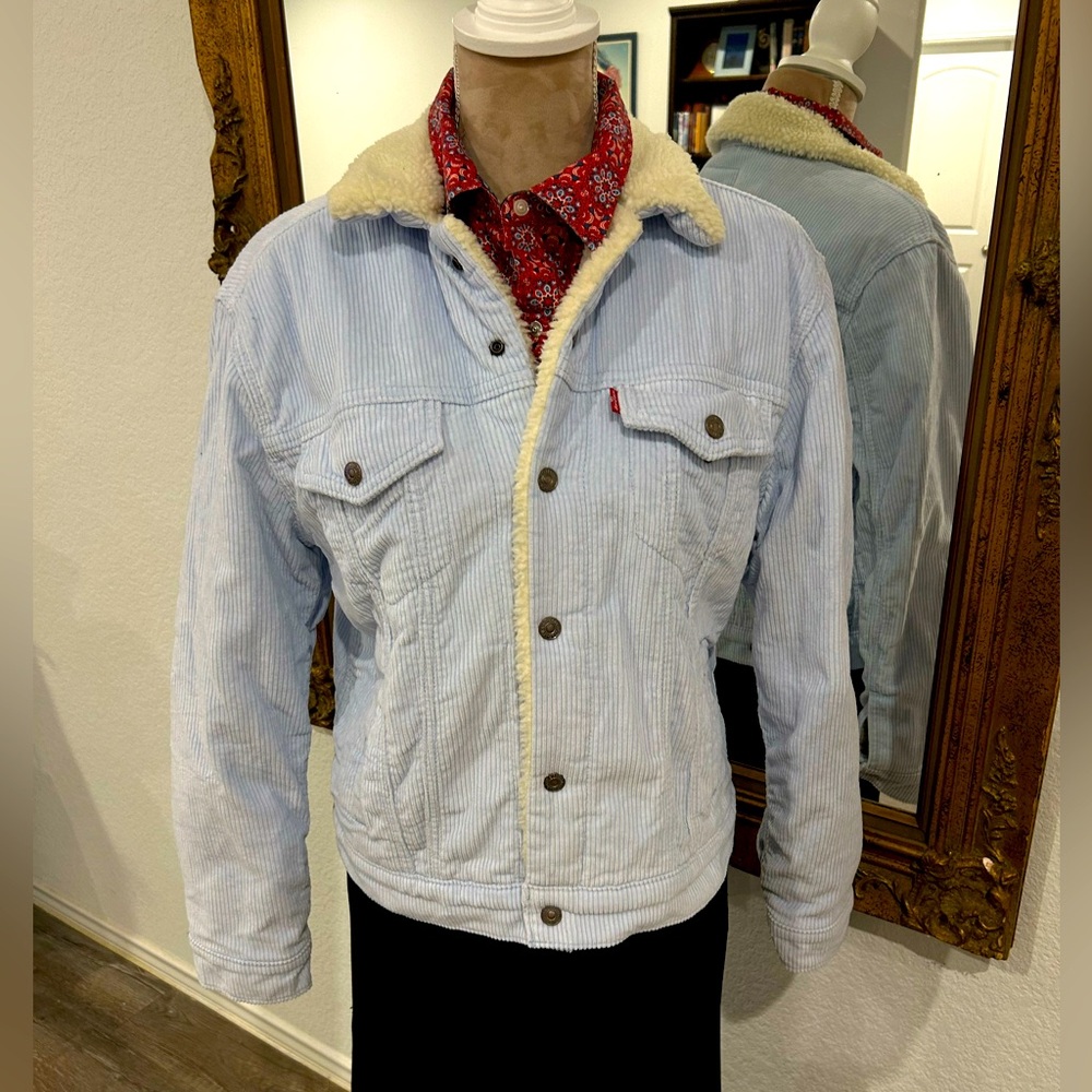 Levi’s Trucker Barn Jacket Womens Western Rodeo Ranch Camping Hiking Sz small - Picture 2 of 11
